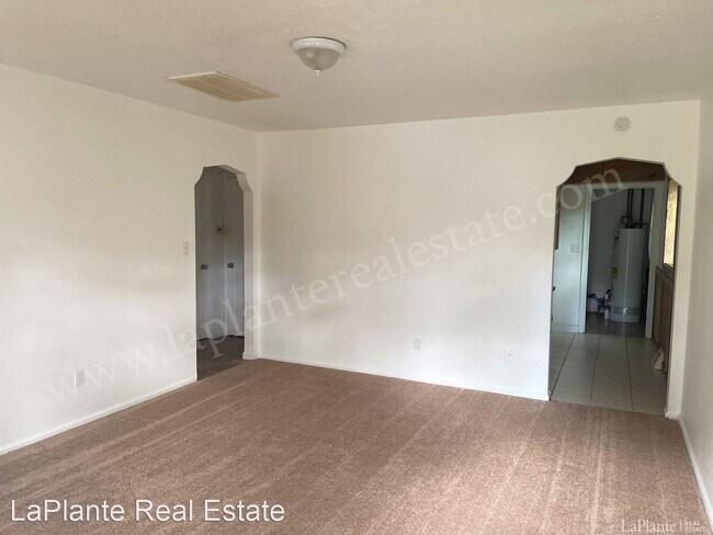 Building Photo - 2 br, 1 bath House - 2538 Oakwood Avenue