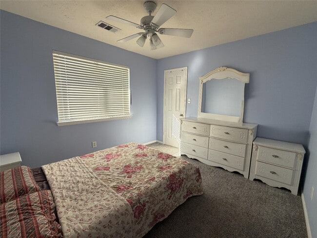 Building Photo - 7231 Brockington Dr