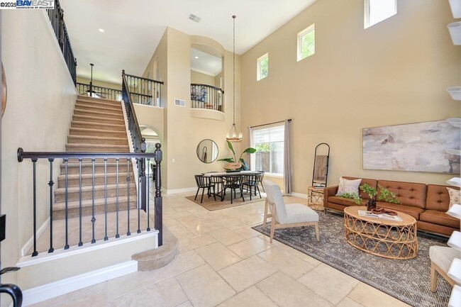 Building Photo - 1207 Villagio Dr