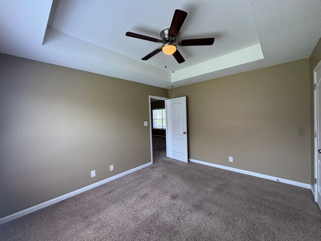 Building Photo - 371 Andrew Dr