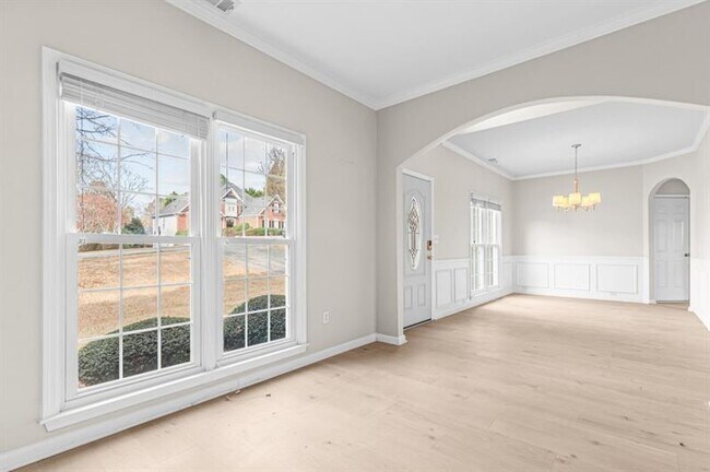 Building Photo - 2030 Brook Meadow Dr