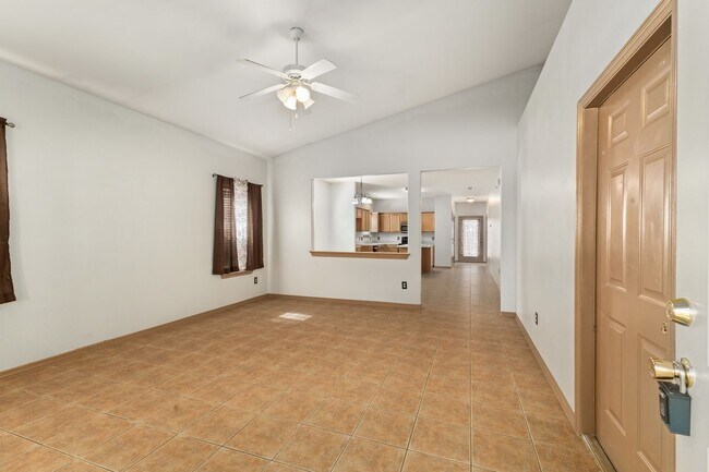 Building Photo - 21123 Sweet Blossom Ln