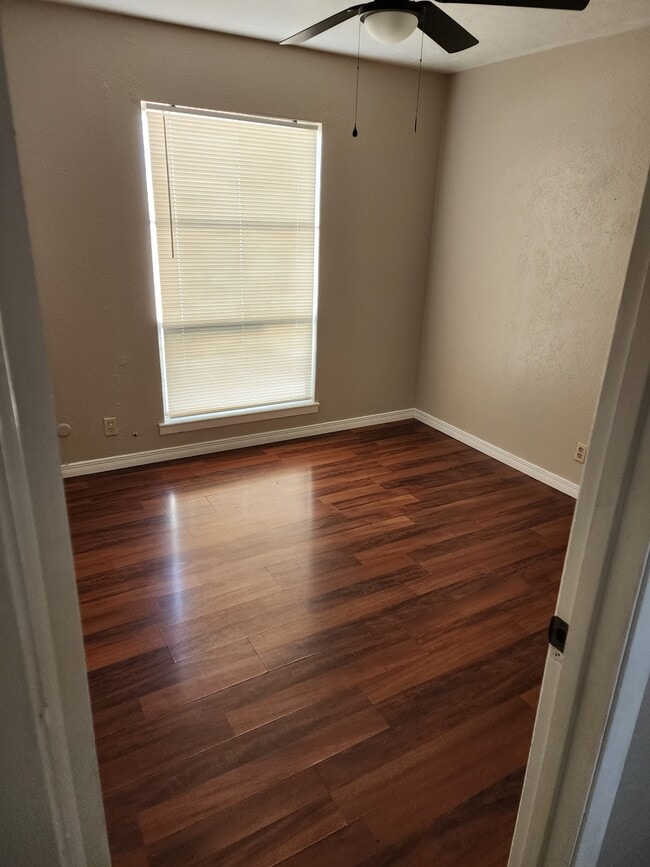 Bedroom 2 - 5109 Bastille Ave