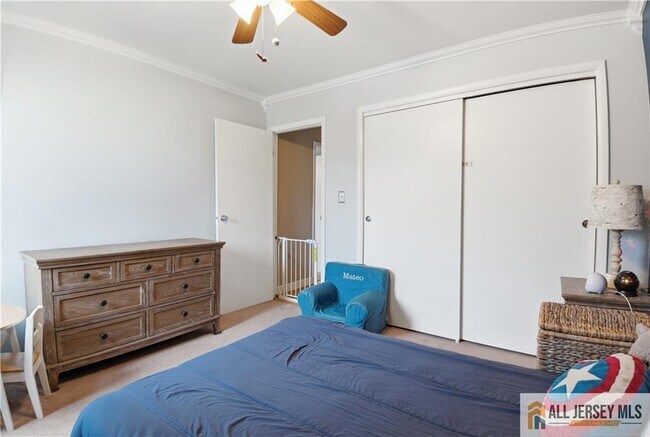 Building Photo - 1210 Cricket Ln