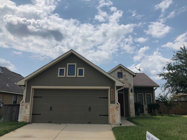 Primary Photo - College Station, 3/2 Home in Creek Meadows