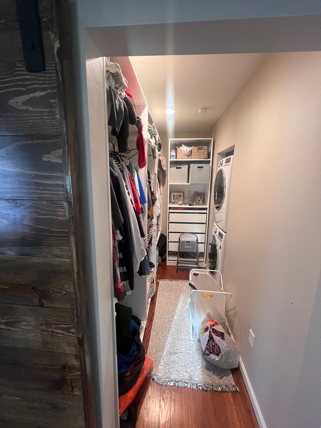 Building Photo - 4216 32nd Ave