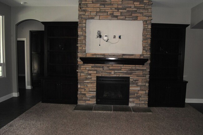 Building Photo - 14121 Prestonbrook Dr