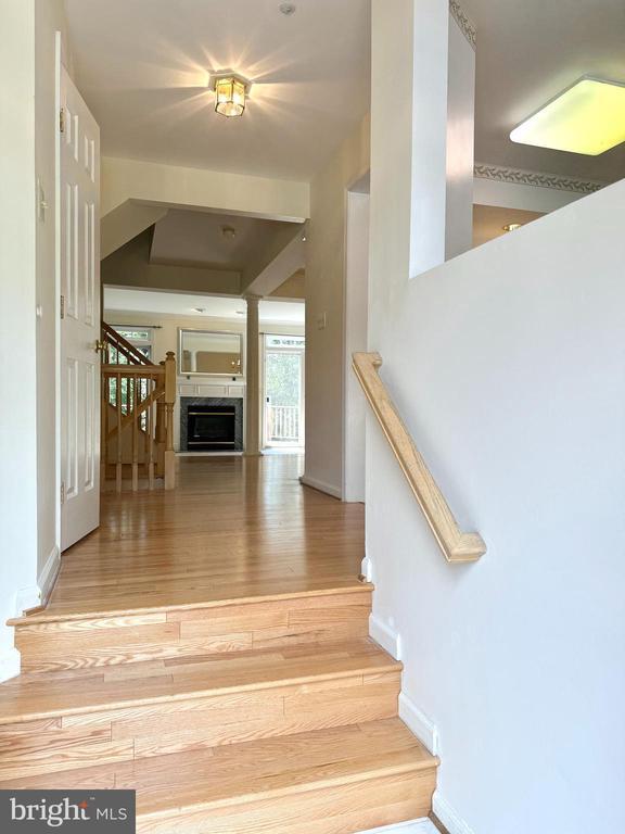 Building Photo - 10175 Treble Ct