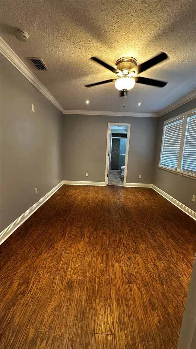 Building Photo - 2101 Good Homes Rd