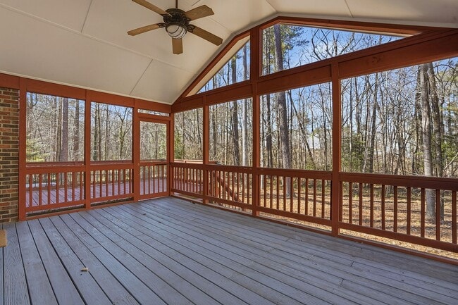 Building Photo - JUST REDUCED- BEAUTIFUL AND SPACIOUS HOME IN DESIRABLE APEX