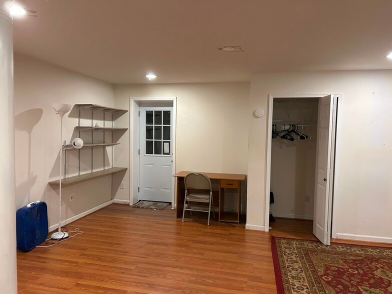 Building Photo - 14024 Sterling Point Dr