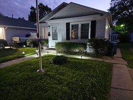 Building Photo - 1112 Palmer Pl