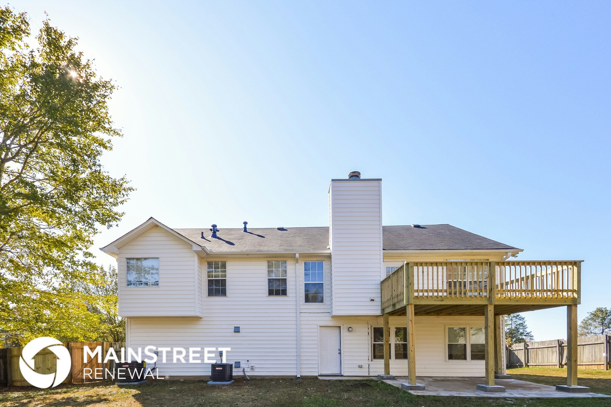 Building Photo - 246 Rockingham Dr