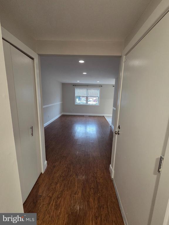 Building Photo - 13071 Cardella Pl
