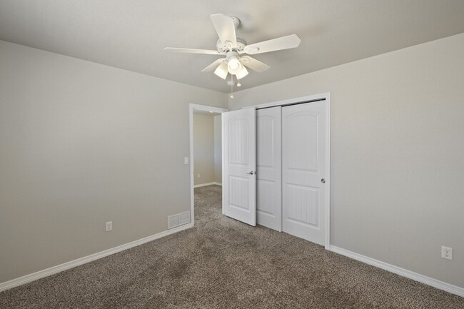 Building Photo - 9432 Beryl Dr
