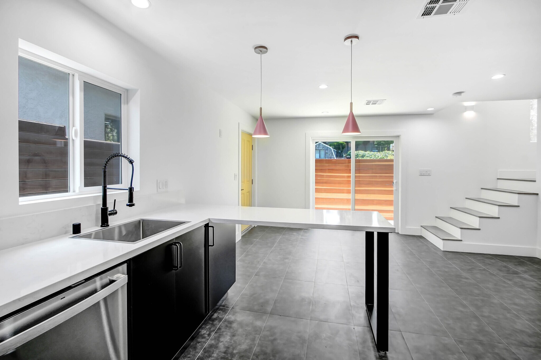 Building Photo - 1004 Farnam St