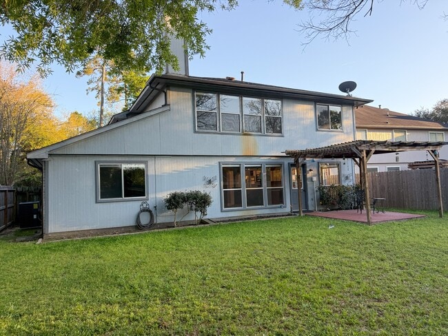 Building Photo - 1623 Stonehaven Village Cir