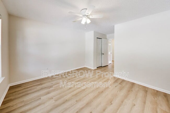 Building Photo - 1167 Odell Ln