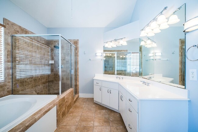 Building Photo - 3702 Omeara Dr