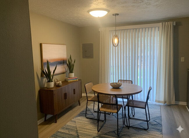 Dining Room - Fair Oaks Apartments