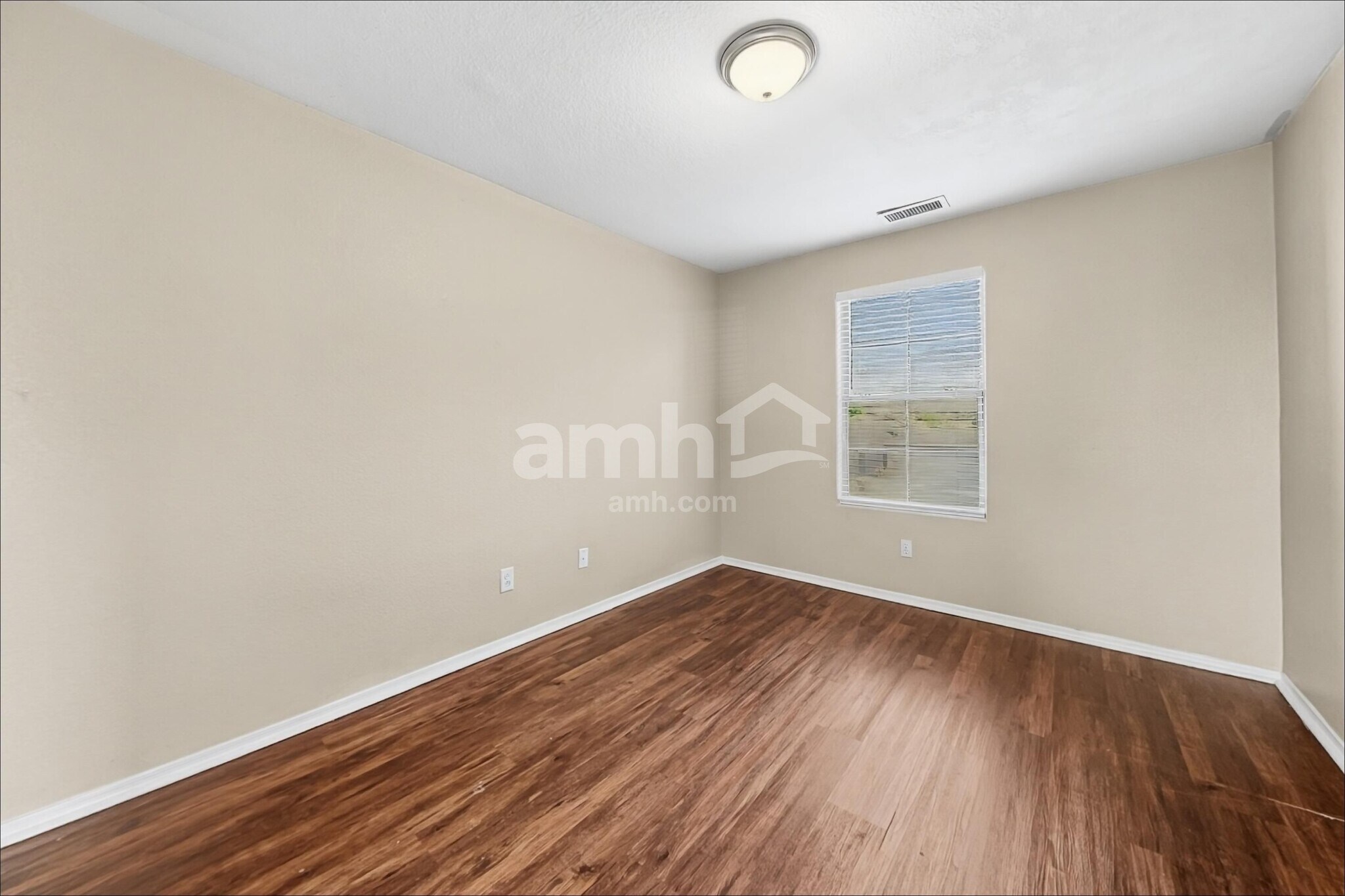 Building Photo - 17514 W Ocotillo Ave