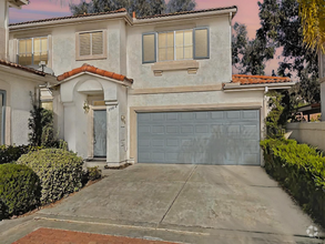 Building Photo - 11595 Compass Point Dr N