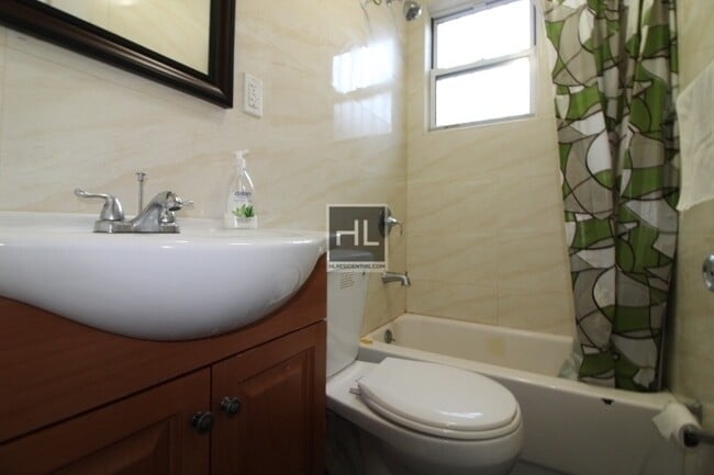 Building Photo - 70 STREET