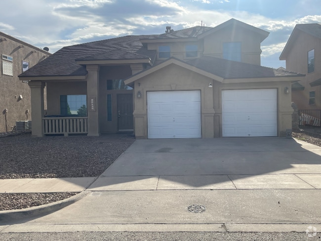 Building Photo - 11225 Duster Dr