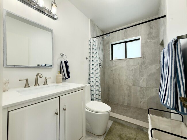 Building Photo - 210 Ocean Pkwy