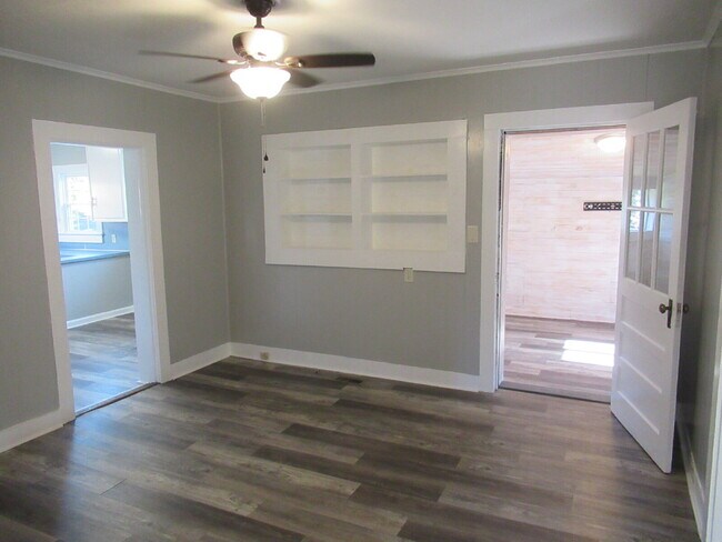 Building Photo - Check out this beautifully renovated white...