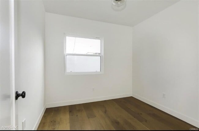 Building Photo - 2 br, 1 bath House - 3020 Wellington Rd