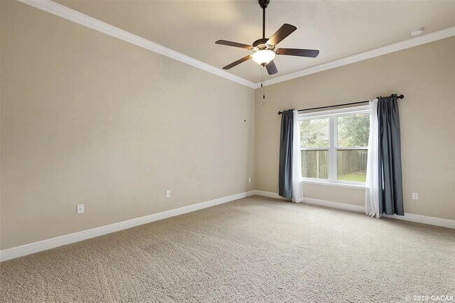 Building Photo - Beautiful 3-Bedroom, 2-Bath Home with Open Layout in Garrison Way