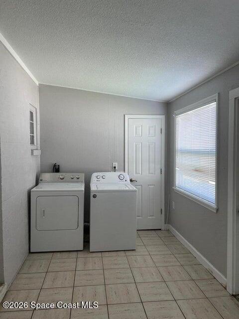 Building Photo - 127 Roosevelt Ave