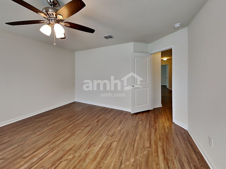 Building Photo - 7559 Bowdre