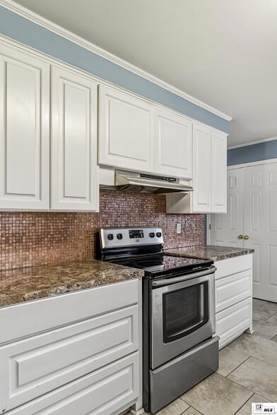 Building Photo - 2013 Frances Pl