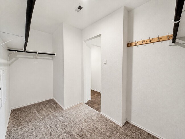 Building Photo - 21518 Corsica Cv Ct