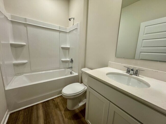 Building Photo - New Construction Home in Limestone County in resort community