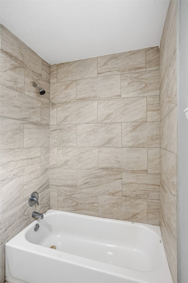 Building Photo - 12226 Kings Meadow Dr