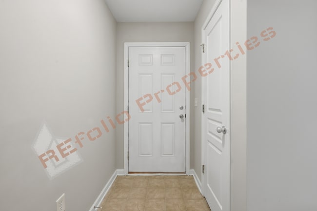 Building Photo - 2907 Berkeley Springs Pl