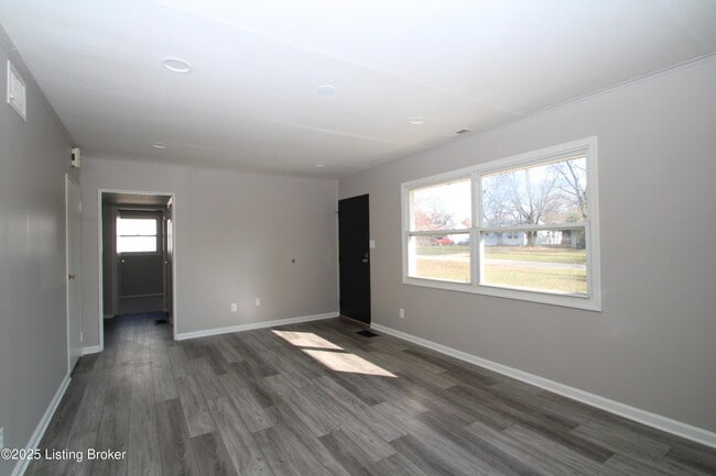 Building Photo - 226 Flamingo Dr