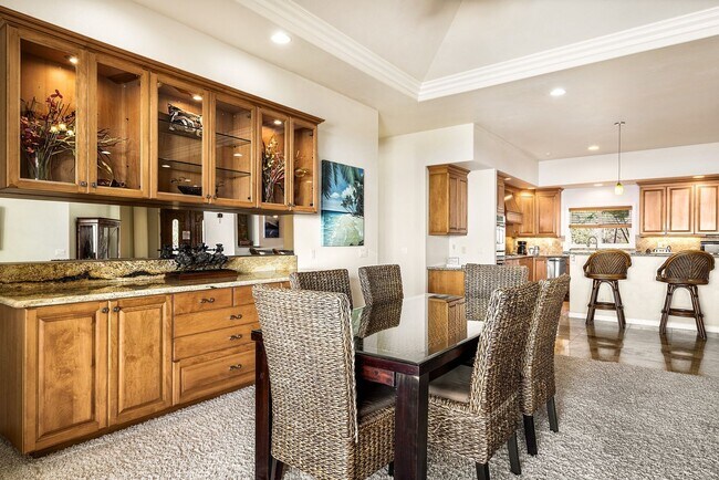 Building Photo - Luxurious Oceanview Getaway w/Private Pool...