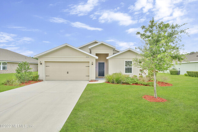 Primary Photo - 78125 Saddle Rock Rd