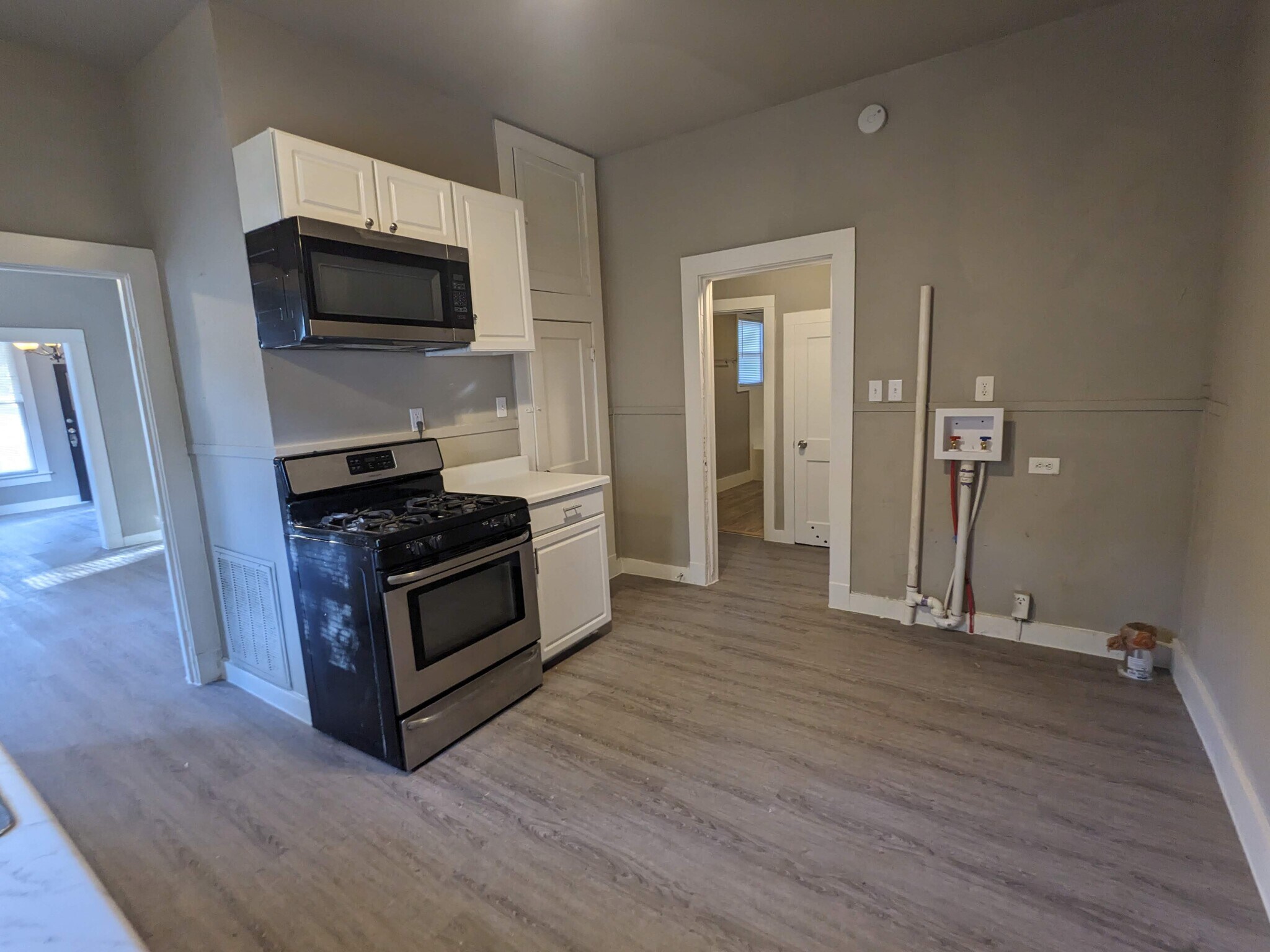 Building Photo - 1022 W Morgan St