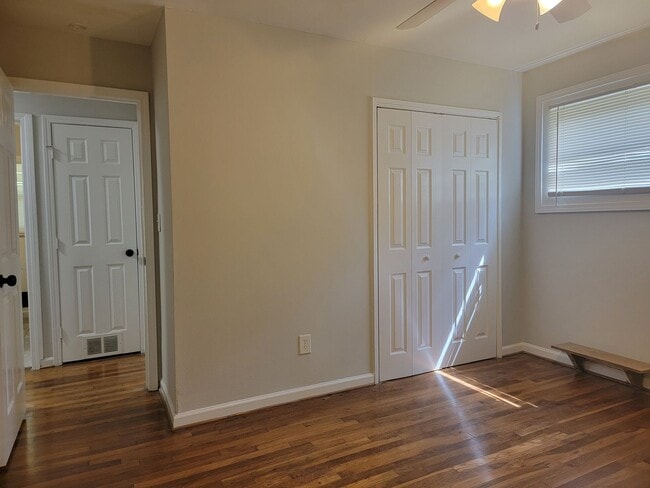 Building Photo - Home of the Less than $1500 Home Rentals 3...
