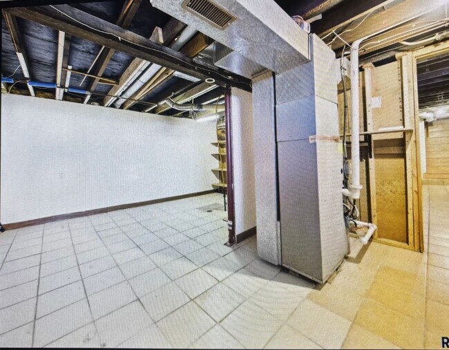 Building Photo - Coming Soon!
