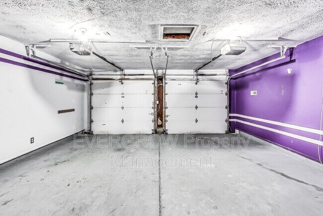 Building Photo - 5310 Shelbyville Rd