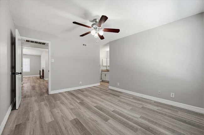Building Photo - 4748 Old Bent Tree Ln