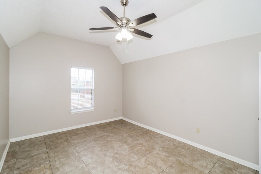 Building Photo - 2612 Appling Glen Dr