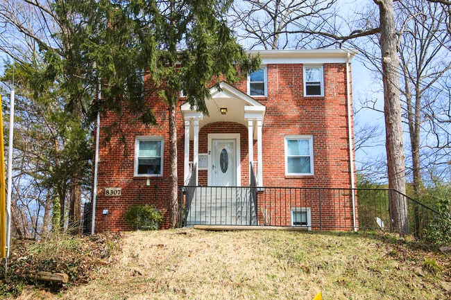 Building Photo - 8307 Roanoke Ave