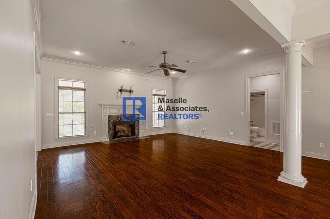 Building Photo - 4 Bed/3 Bath home Ashbrooke Subdivision Madison MS